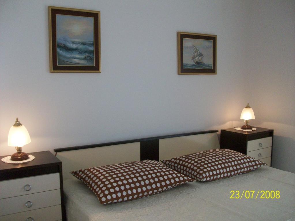Apartments Lada 1217 Premantura Exterior foto